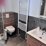 Eden 5
